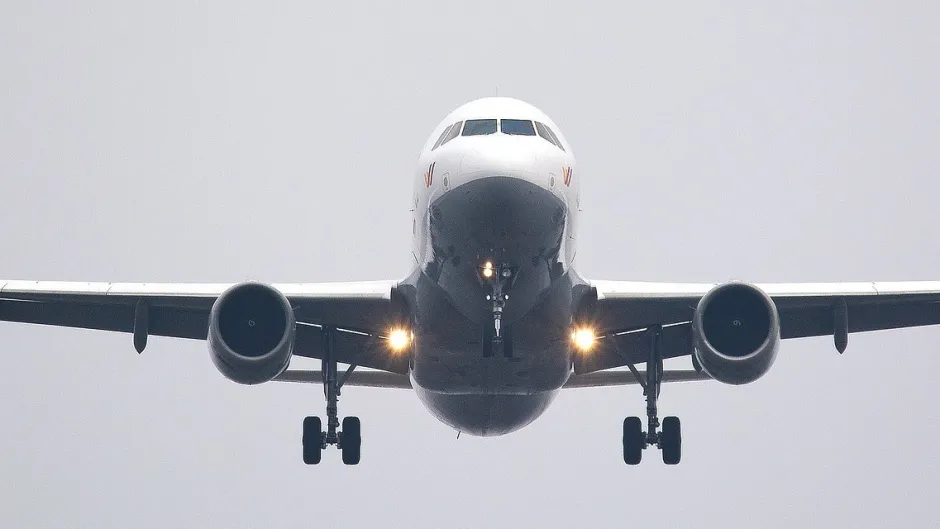 Rubrik_Verkehr_Flugzeug_c.Pixabay_aircraft-2114464_1920